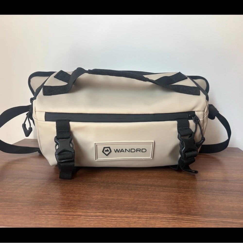 WANDRD camera sling, 6L V1!